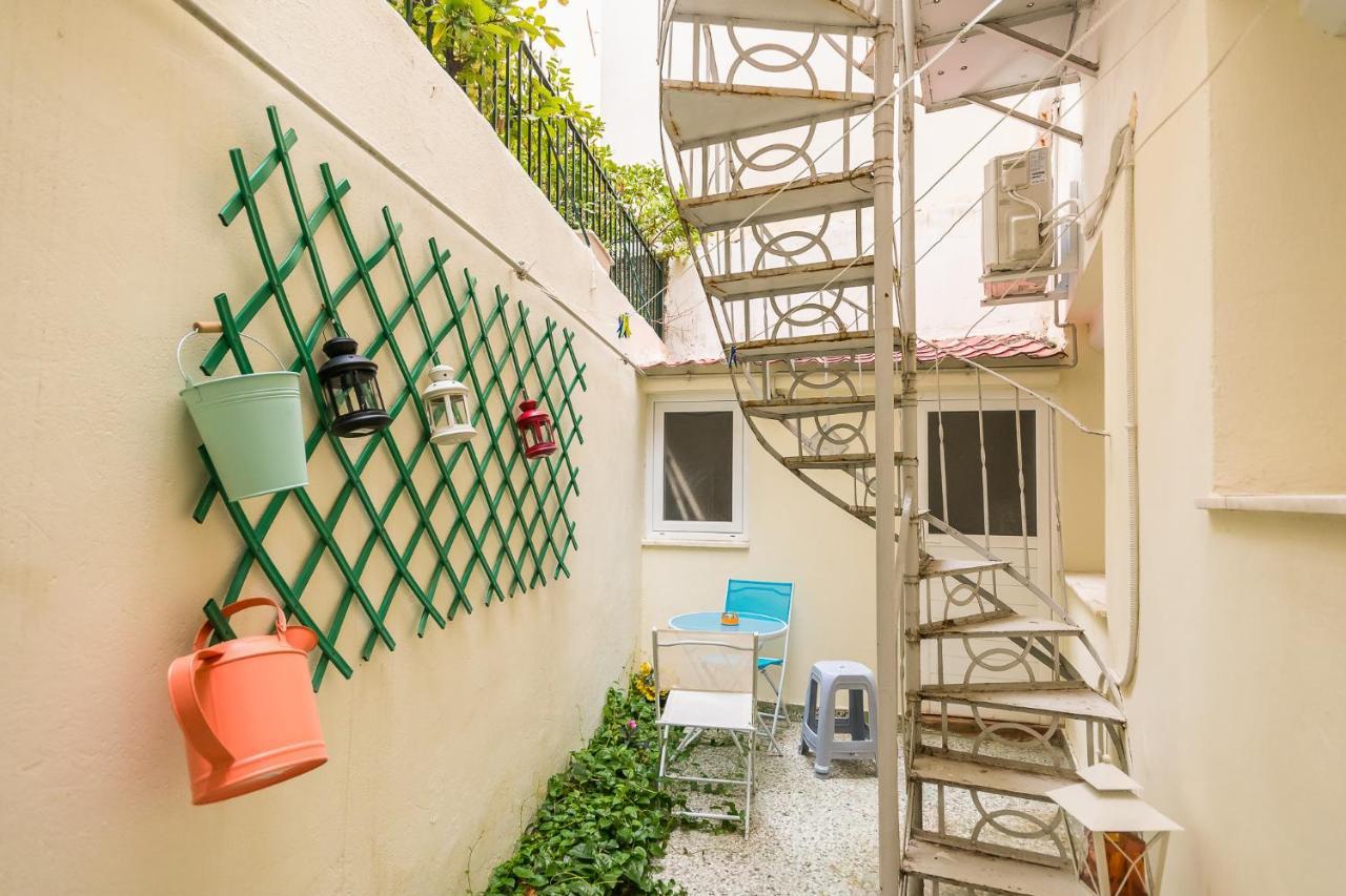 Family House Next To Acropolis Bed and Breakfast Athene Buitenkant foto