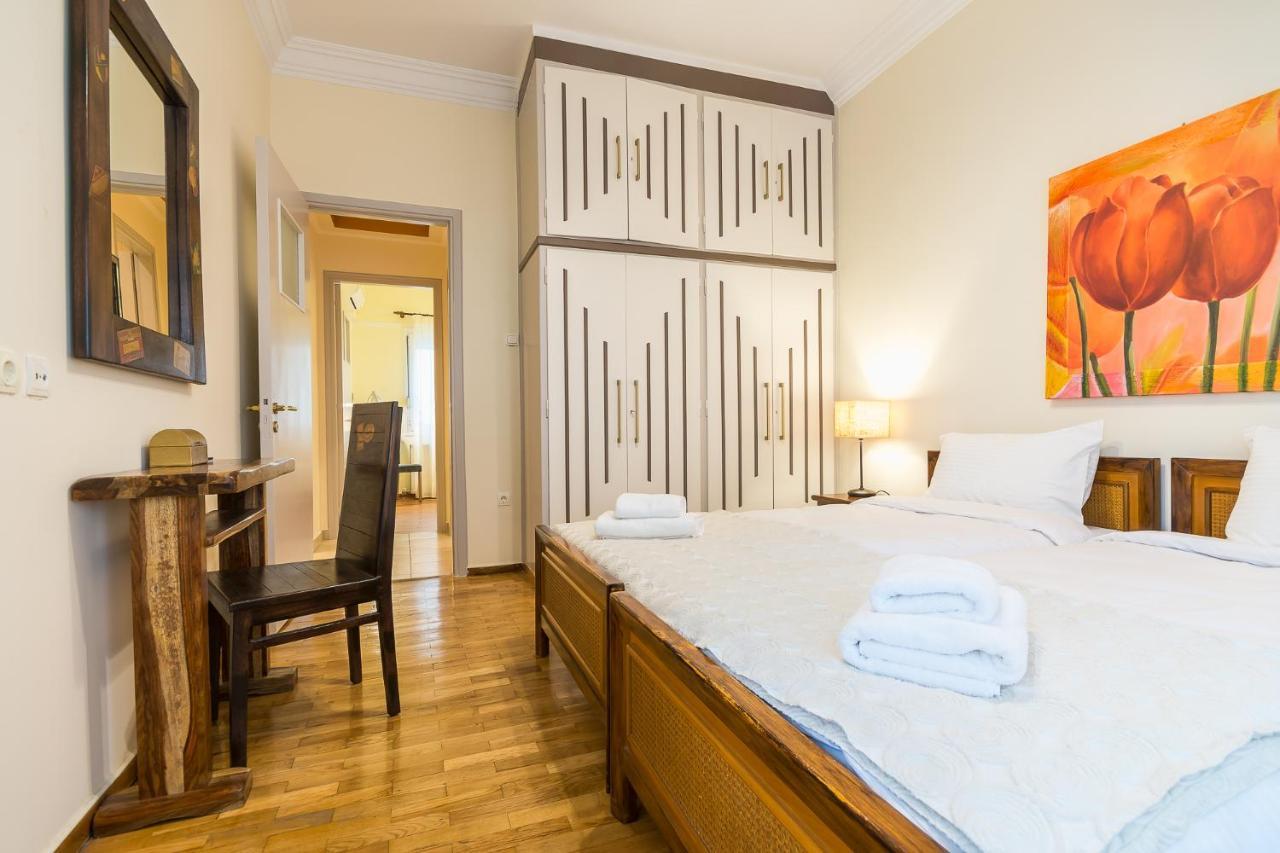 Family House Next To Acropolis Bed and Breakfast Athene Buitenkant foto